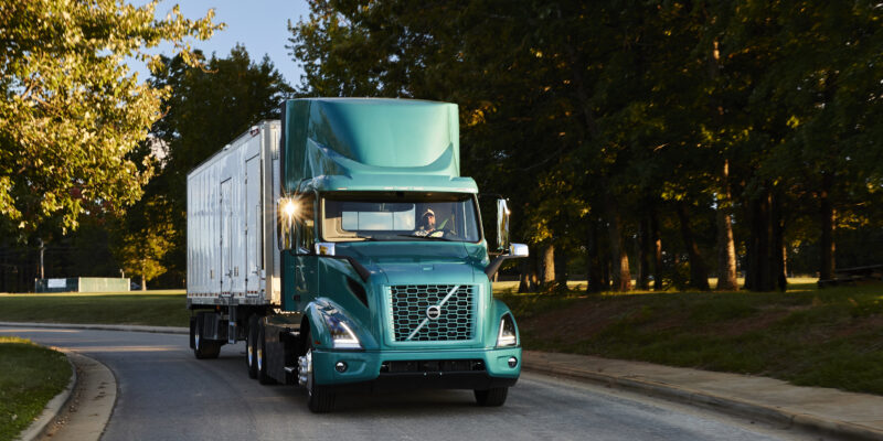 Uber Freight announces its first electric truck pilot, partnering with WattEV and CHEP on southern California routes