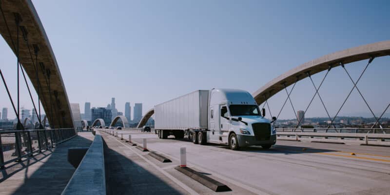 How LTL freight tracking works and how Uber Freight does it better